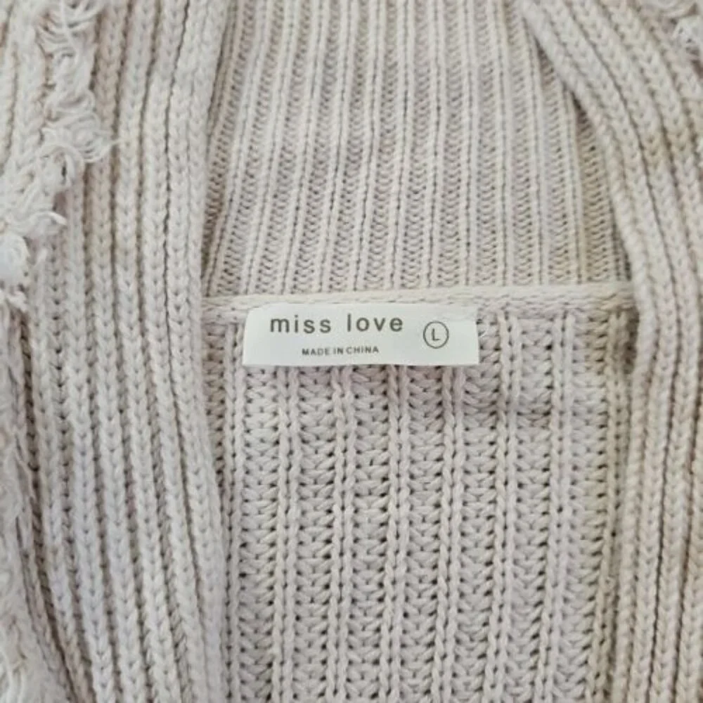 Miss Love Chunky Knit Fringe Button Cardigan Women's Size Large Tan EUC Gorpcore